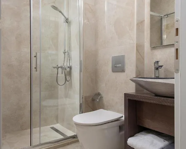 Crist Luxury *
