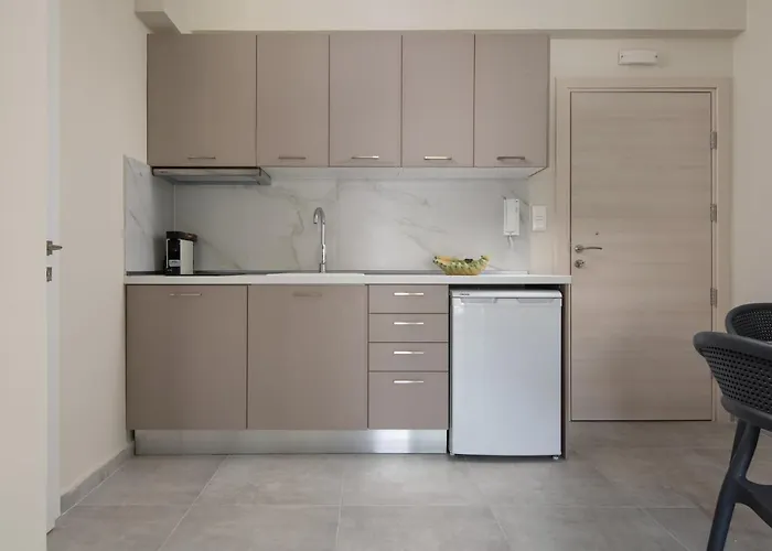Crist Luxury Νέα Ποτίδαια