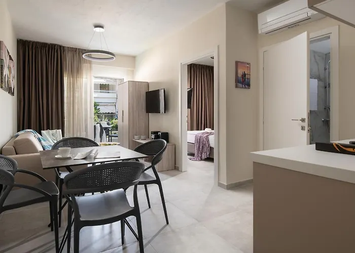 Crist Luxury